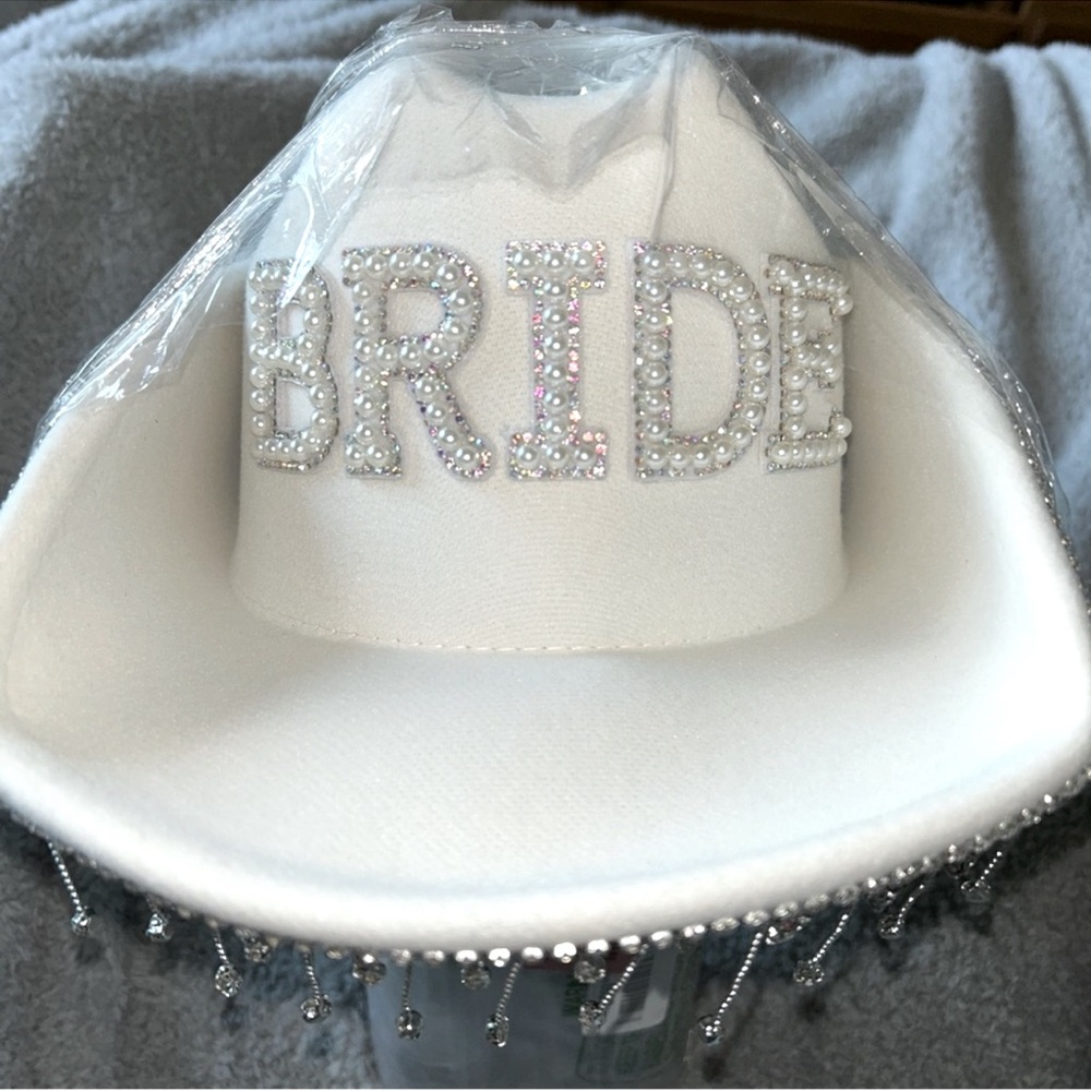 White Bride Pearl Bride Cowgirl Hat with Rhinestone Fringe Wifey Cowboy Hat - Picture 3 of 6
